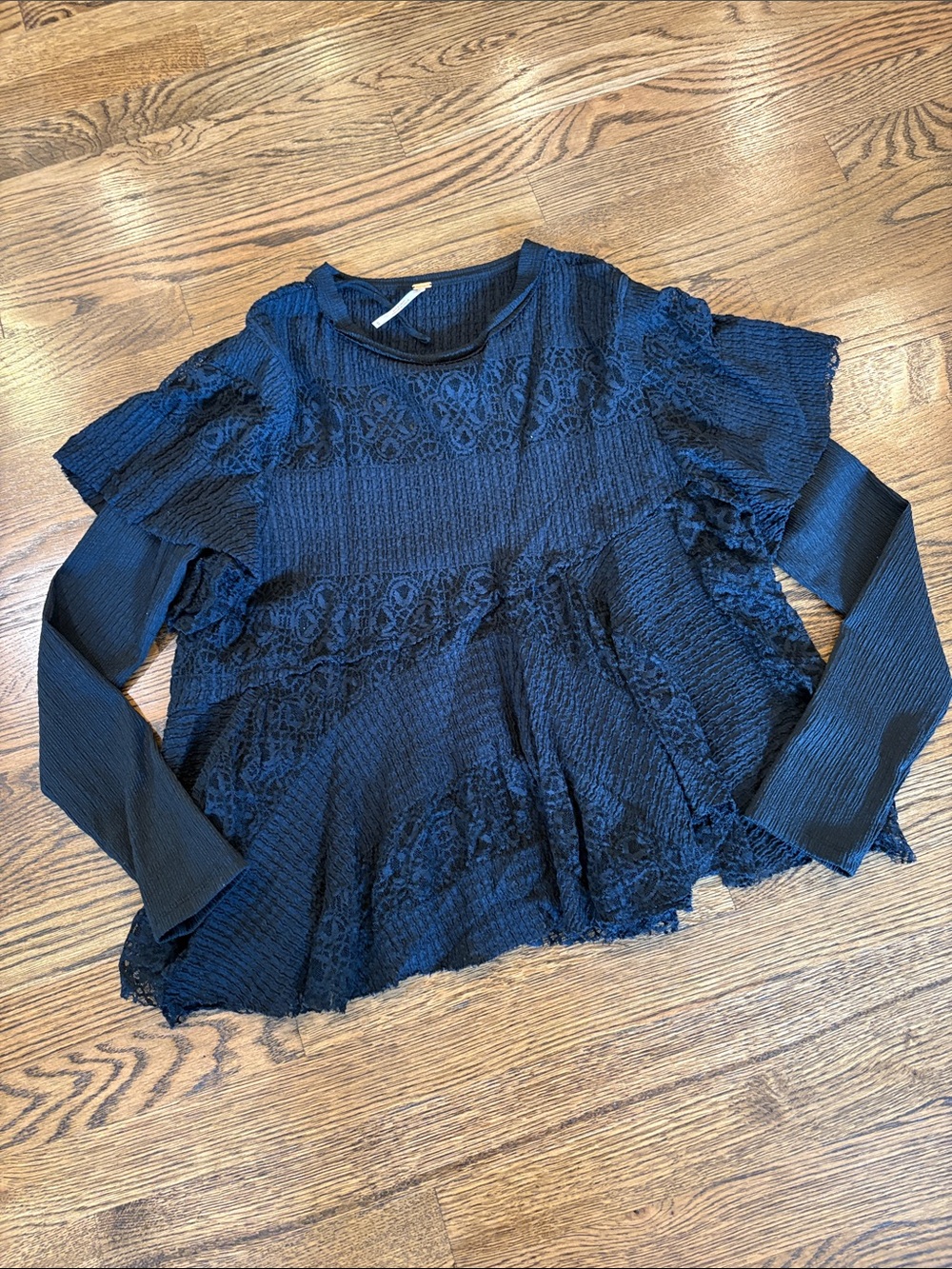 Free People Women's Black Lace Layered Long-Sleeve Top, xS